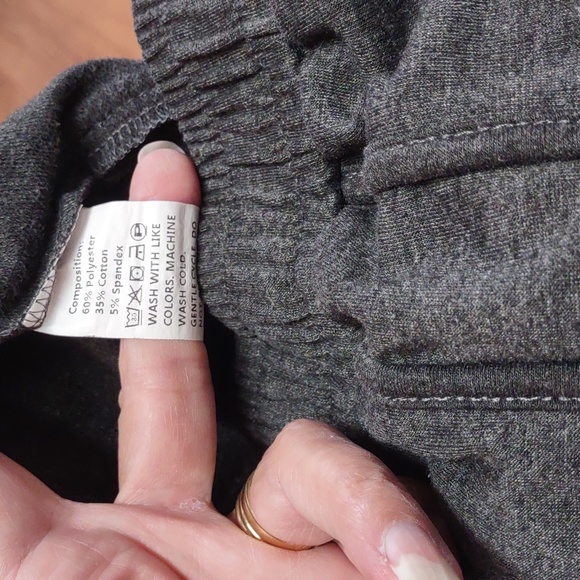 2 pair of Junior Athletic knit shorts - Picture 5 of 6